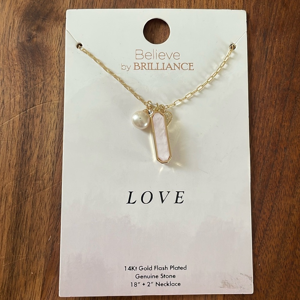 Stone, pearl and gold necklace